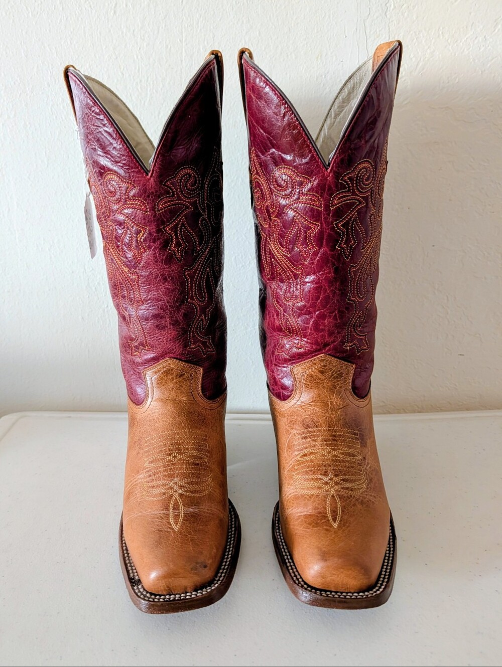 Women's Two-Tone Tan and Burgundy Western Boots